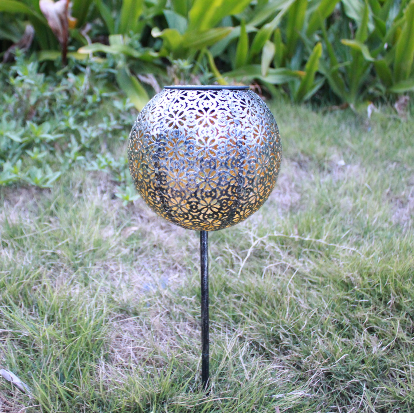 Garden Decoration Solar Wrought Iron Ground Ball Lamp